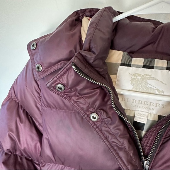 BURBERRY gorgeous warm down puffer coat. Plum color.  size 14y or 164 cm. - Picture 10 of 12
